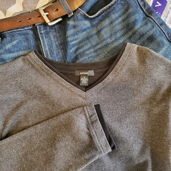 Alfani Other - Mens (M) Grey V-Neck Sweater